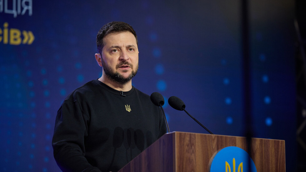 زيلينسكي يطلب من زعماء G7 مساعدة أوكرانيا بالغاز