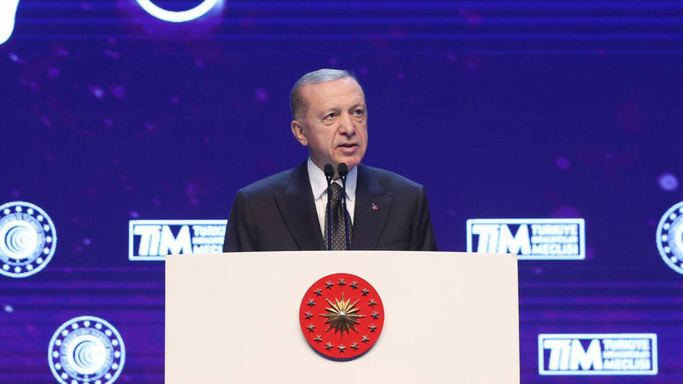 أردوغان يعول على توريدات الغاز من تركمانستان عبر بحر قزوين