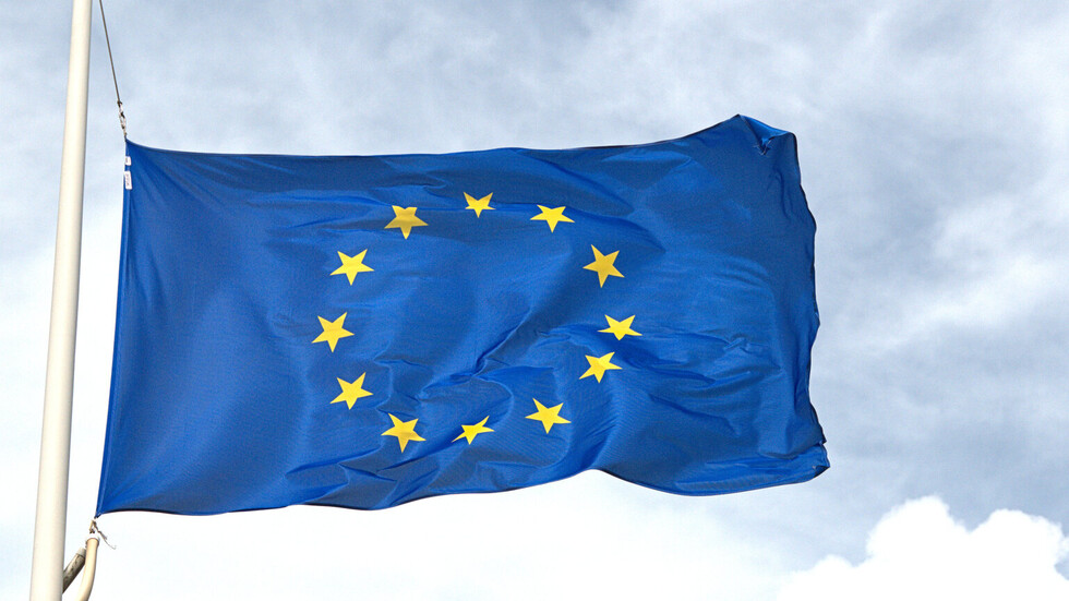 وسائل إعلام: بعض الدول الأوروبية تسعى لتحديد سقف أسعار الغاز دون 200 يورو مقابل ميغاواط ساعة