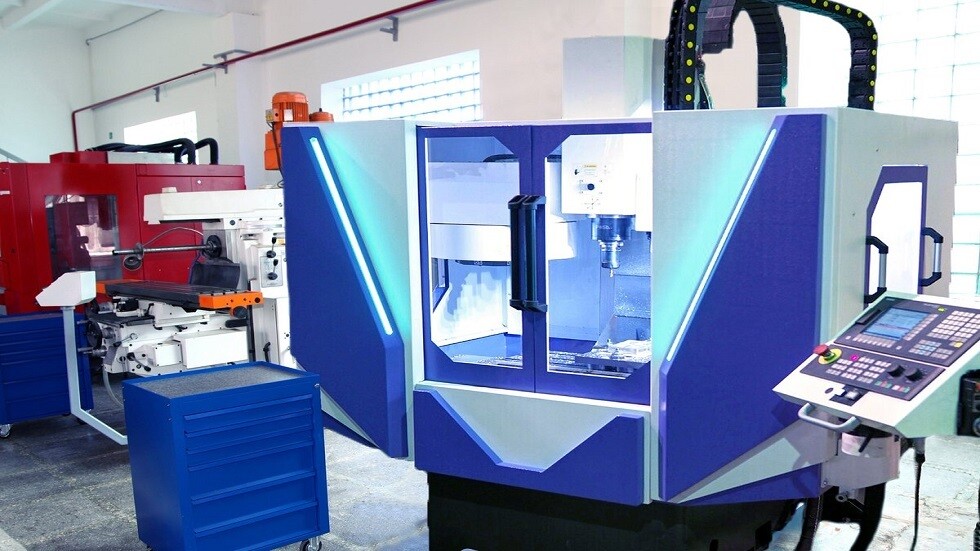 علماء روس يبتكرون تقنية لإنتاج مرشحات سيراميكية يمكن التحكم بمساماتها