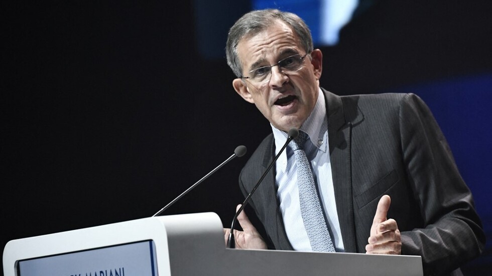 نائب في البرلمان الأوروبي: إننا نهدم لبنان ونساهم في إعدامه