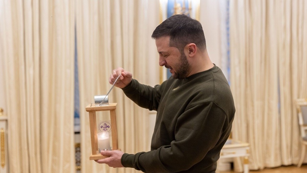 زيلينسكي يتهرّب من الإجابة عن سؤال حول عدد الأوكرانيين المستعد للتضحية بهم في مواجهة روسيا