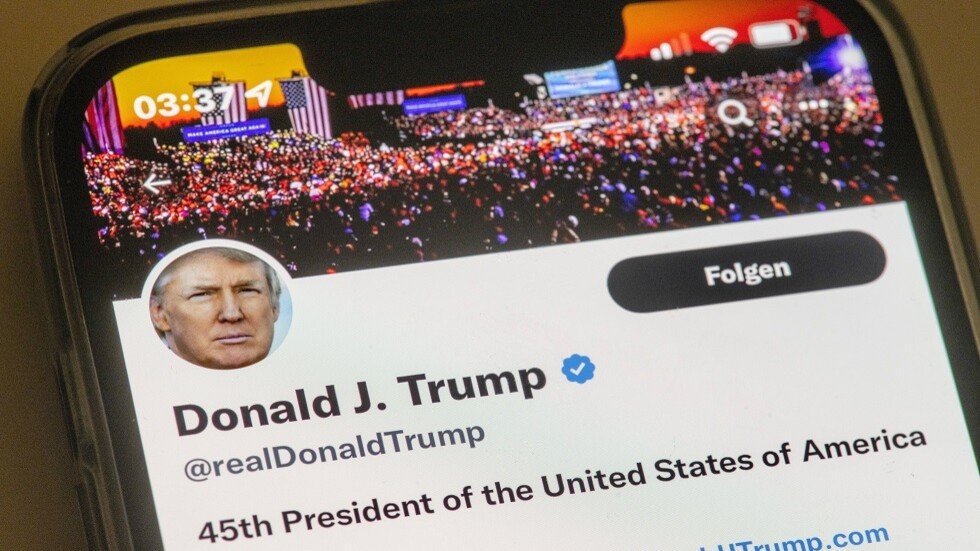 ترامب يطلق 45 صورة رقمية فريدة له بـ99 دولارا للواحدة