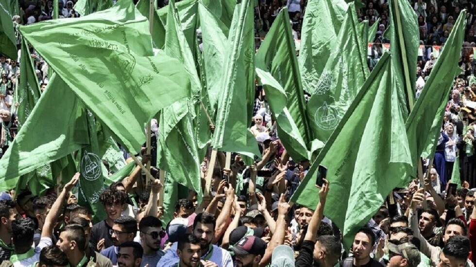 صحفي إسرائيلي يدعو لخطف أبناء قادة "حماس"