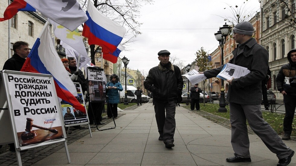 "فورين بوليسي": صفقة التبادل انتصار لروسيا وضربة موجعة للأمن القومي الأمريكي