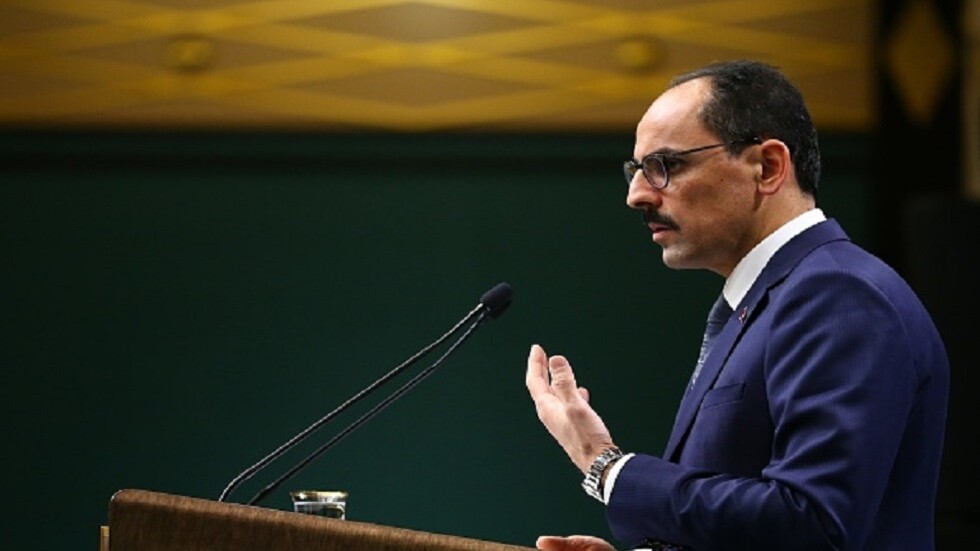 اجتماع ثلاثي في بروكسل لإعادة إطلاق قنوات الاتصال بين تركيا واليونان