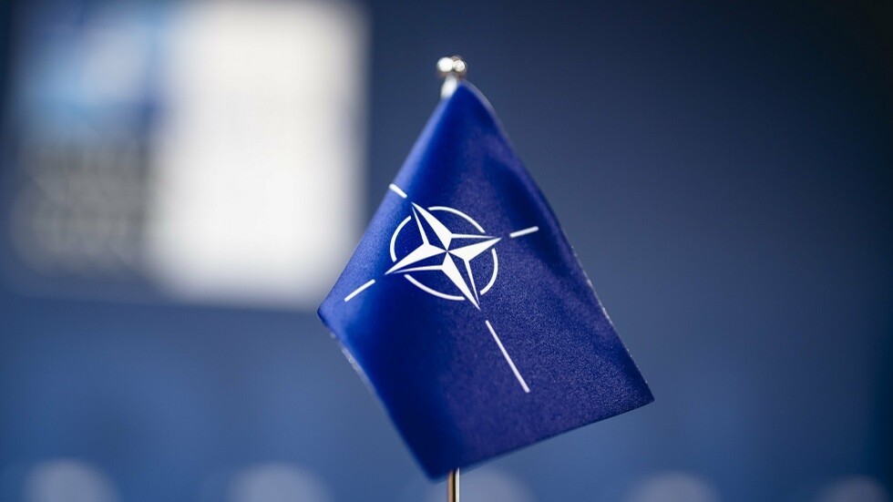 البرلمان الروماني يوافق على تشكيل قوة قتالية تابعة لـ"الناتو" في البلاد