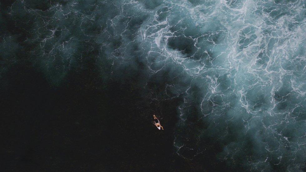 علماء يعثرون على "طريق من الطوب الأصفر" في بقعة لم يسبق لها مثيل في المحيط الهادئ!