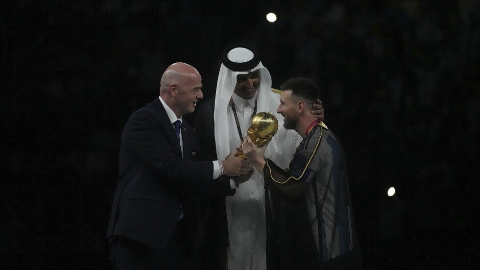 ميسي يتوصل إلى اتفاق مع باريس سان جيرمان