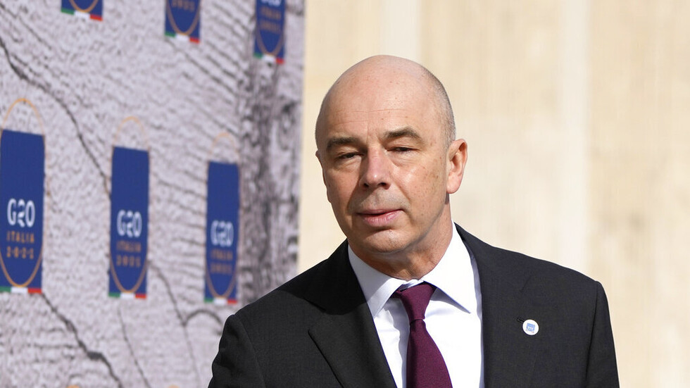 وزير المالية الروسي: العقوبات ضد روسيا مفيدة للولايات المتحدة فقط