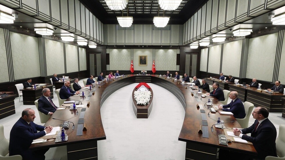 مصدر دبلوماسي تركي: أردوغان يناقش مقترح بوتين إنشاء "مركز للغاز" خلال اجتماع مع الحكومة