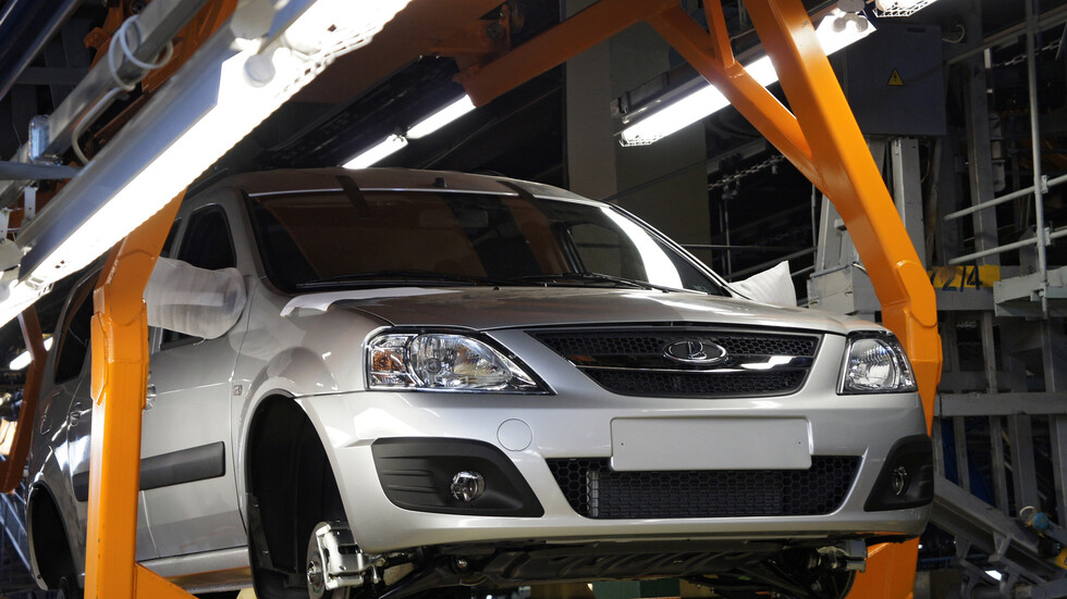 "أفتوفاز" الروسية تكشف عن أرخص سيارة كهربائية في روسيا