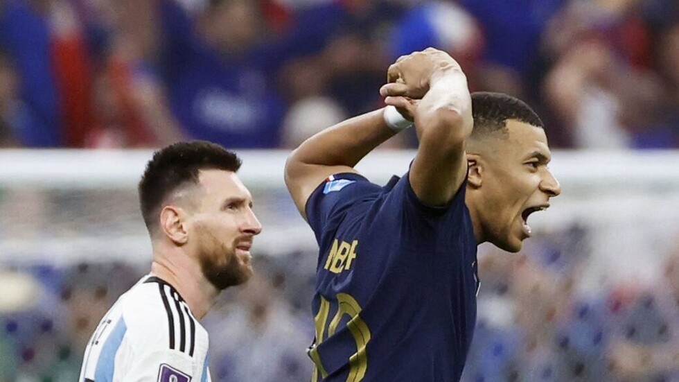 مدرب سان جيرمان يرد على أنباء وجود توتر وخلاف بين ميسي ومبابي بسبب كأس العالم