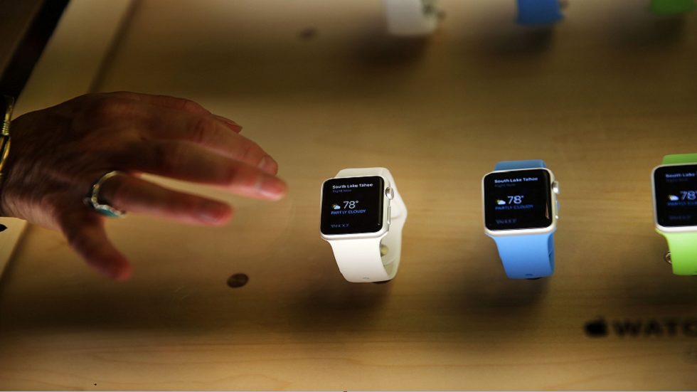 دعوى قضائية جماعية "تتهم ساعة آبل" بالتحيز العنصري ضد ذوي البشرة الداكنة!