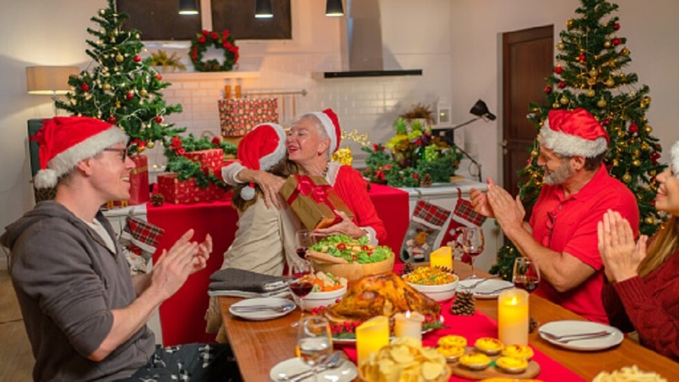 نصائح "ثمينة" لأخصائية تغذية عن الأطعمة المثالية لوجبة ليلة رأس السنة