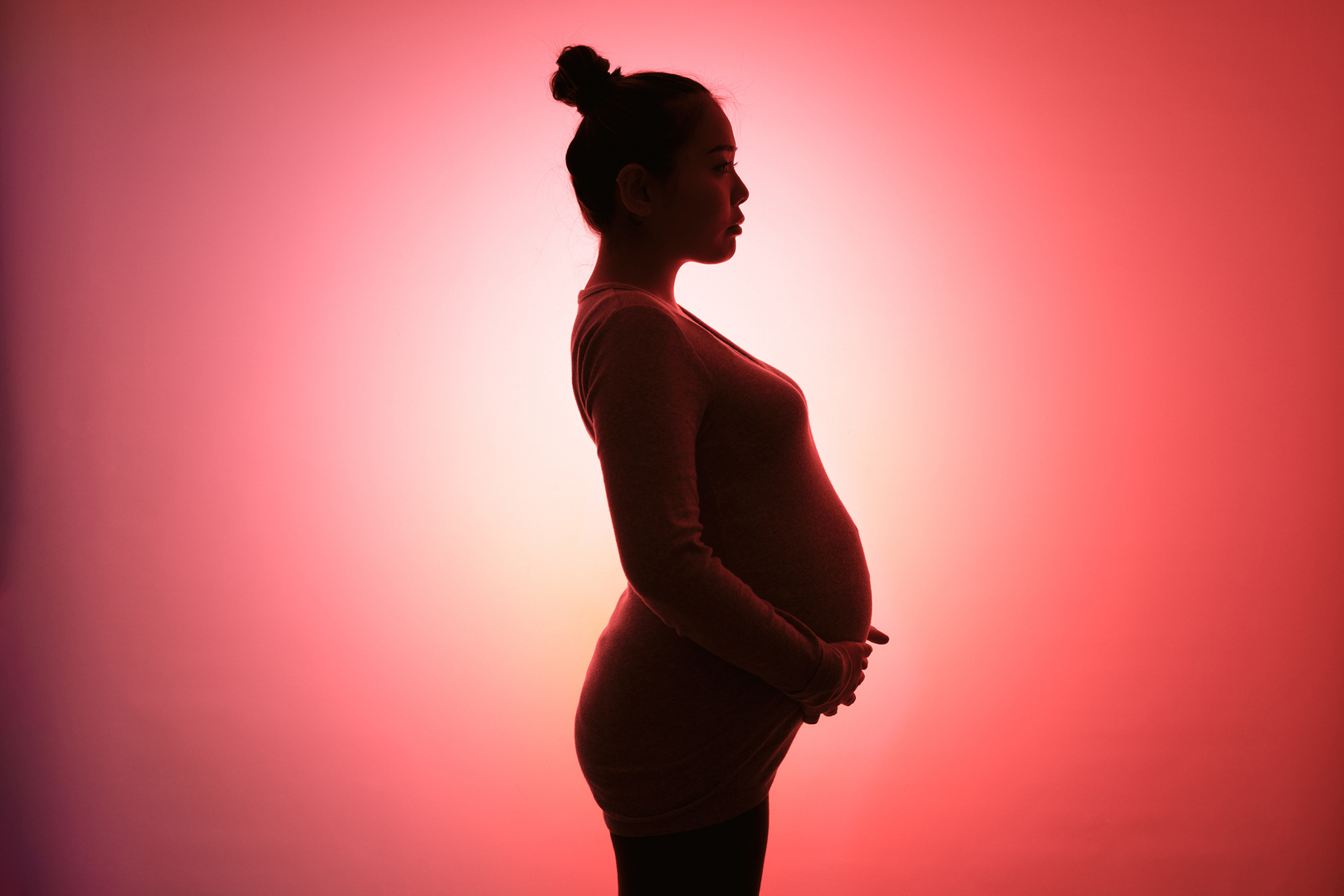 إجهاد الأمهات الحوامل قد يؤدي إلى تسريع شيخوخة خلايا الأطفال