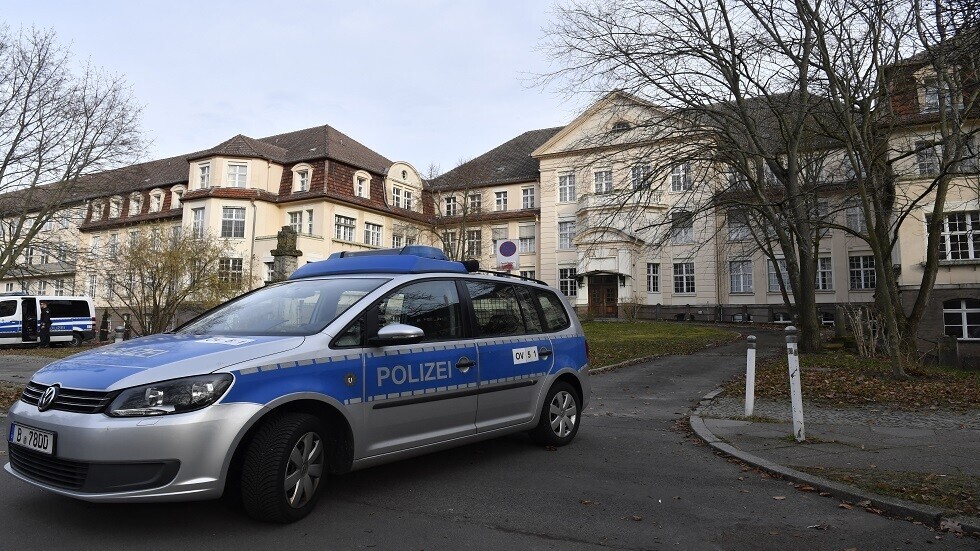 وفاة إحدى التلميذتين اللتين أصيبتا باعتداء في ألمانيا اليوم