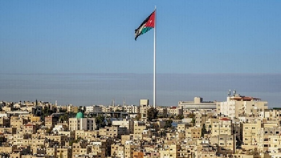 باعوا مغارة أثرية.. عملية نصب بأكثر من 32 مليار دولار في الأردن