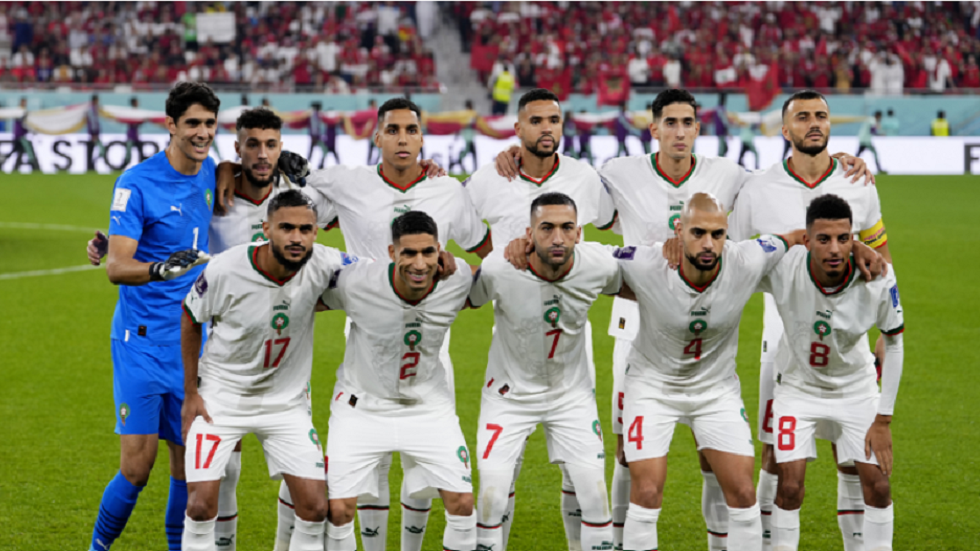 اللاعبون المغاربة والبرتغاليون المهددون بالغياب عن نصف النهائي في حال نيلهم بطاقة صفراء