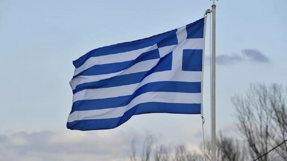 موقع: اليونان ترسل ملايين اليوروهات إلى أوكرانيا بالإضافة إلى الأسلحة والذخيرة