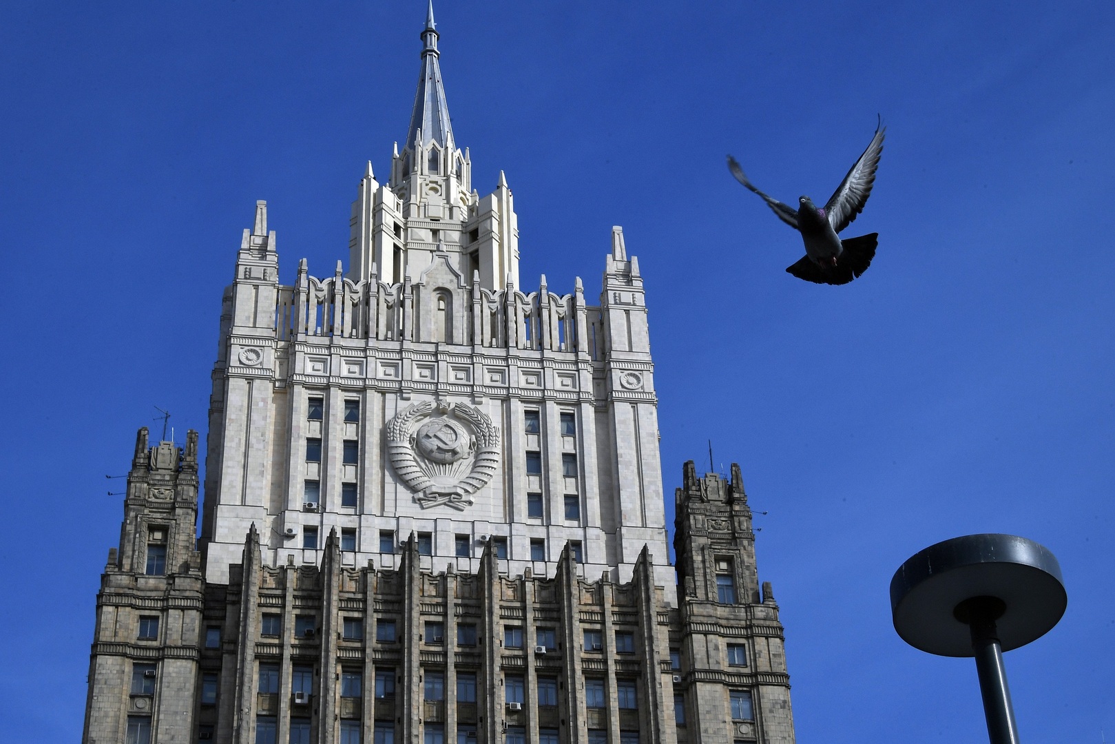 الخارجية الروسية: كييف تعرقل استئناف تصدير الأمونيا الروسية