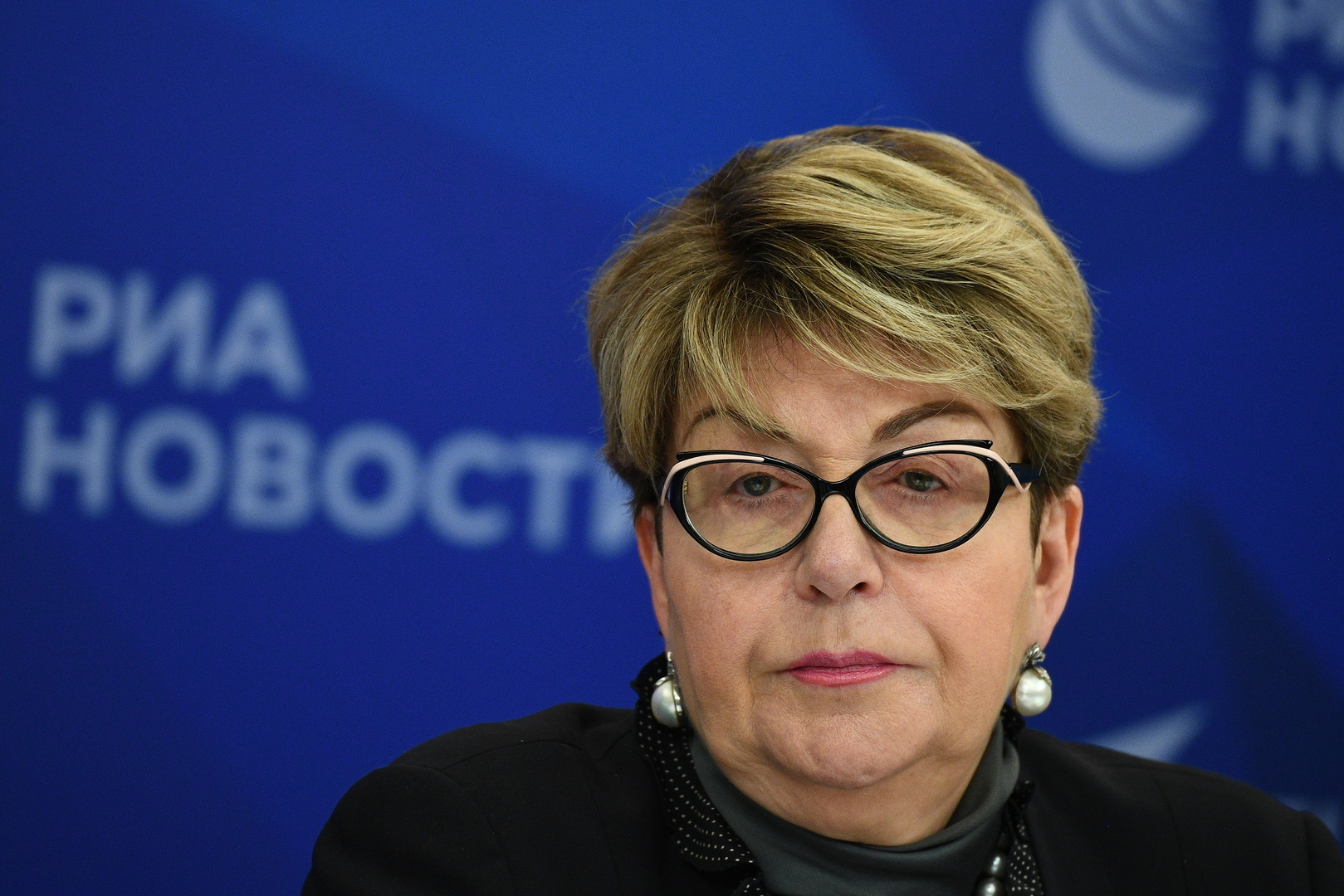 السفيرة الروسية تبحث مع الخارجية البلغارية قضية الصحفي غروزيف
