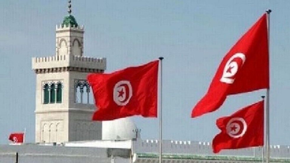 الرئيس التونسي يمدد حالة الطوارئ في بلاده