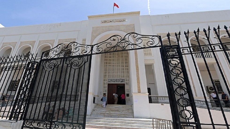 تونس.. 48 عاما سجنا في حق زوجين انضما إلى صفوف تنظيم 