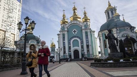 الكنيسة الروسية: سلطات كييف تحضر لطرد الرهبان من دير 