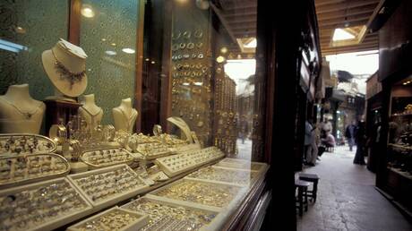 مصر: إلغاء جميع الرسوم على المشغولات الذهبية المصدرة للخارج