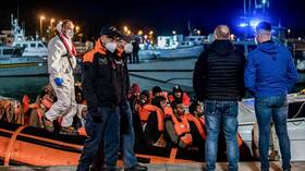 نقل 90 مهاجرا من إيطاليا إلى ألمانيا جوا