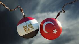بعد حديث السيسي وأردوغان.. باحث يكشف لـRT الملاذ الآمن الجديد للإخوان بعد هروبهم من تركيا