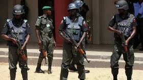 مسلحون يقتحمون مسجدا في نيجيريا ويختطفون 13 مصلّيا