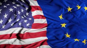 مفوض أوروبي: استثمارات بايدن "الخضراء" قد تدفعنا نحو الصين أكثر 8 صحيفة: رد الاتحاد الأوروبي على قانون خفض التضخم الأمريكي يهدد بحرب تجارية مع واشنطن