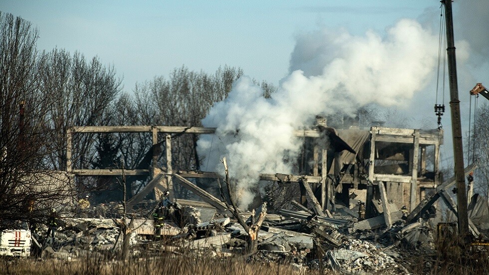 الدفاع الروسية: مقتل 63 جنديا روسيا بضربة أوكرانية بصواريخ "هيمارس" في دونيتسك