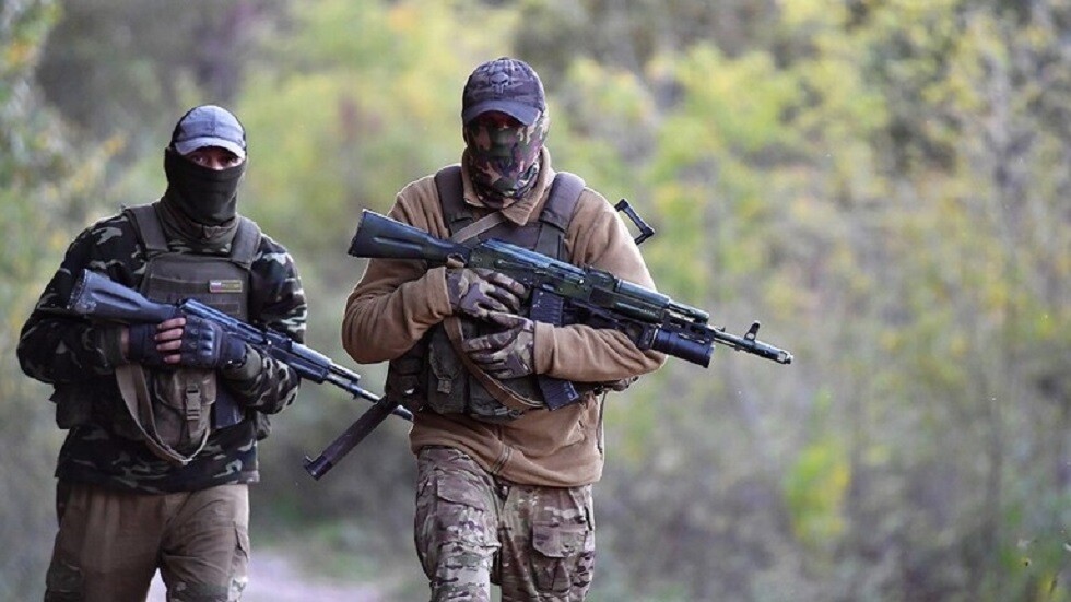 بريغوجين: الفصائل الأوكرانية أقامت 500 خط دفاعي في أرتيوموفسك