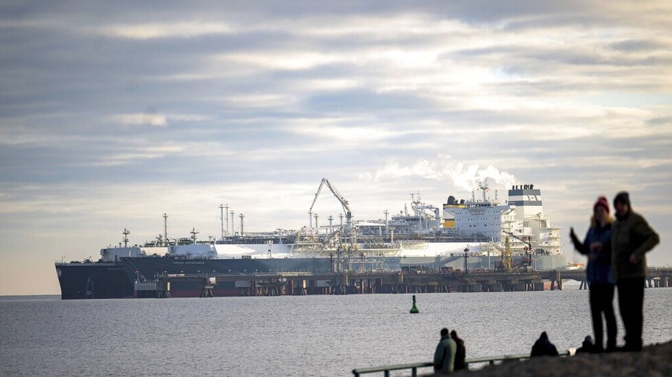 أول ناقلة تحمل غازا طبيعيا مسالا من أمريكا تصل ألمانيا