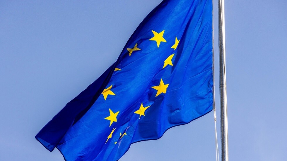 رئيس الوزراء البلجيكي السابق يقرّ بالفشل الذريع للعقوبات ضد روسيا