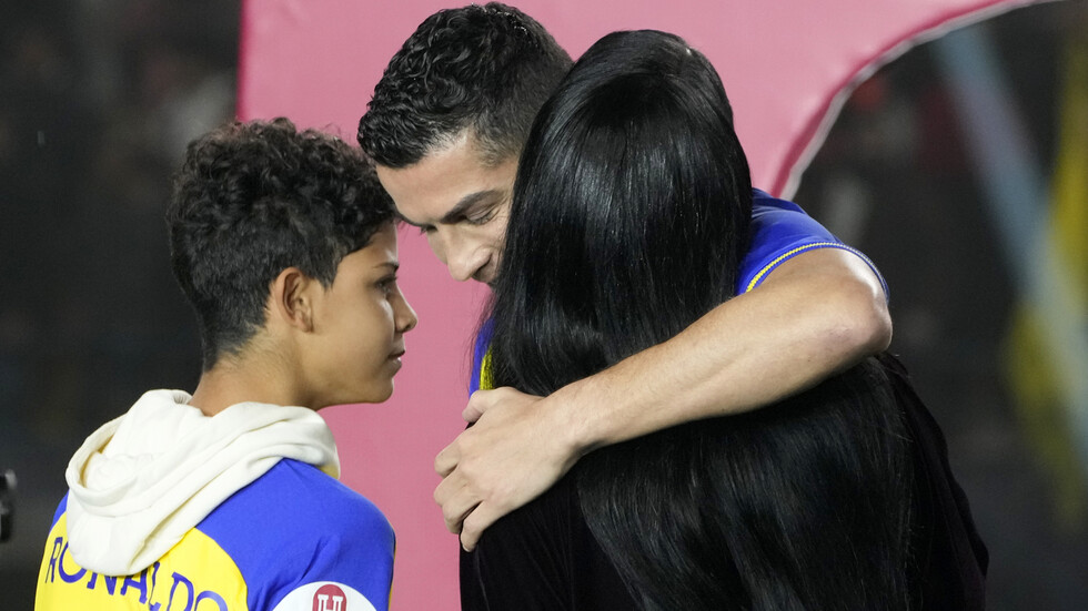 تفاعل كبير مع أول خطأ لرونالدو في السعودية (فيديو)