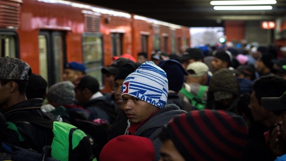 مقتل شخص وإصابة 23 آخرين بجروح باصطدم قطارين في مترو أنفاق العاصمة المكسيكية