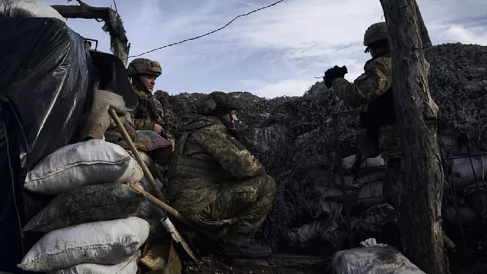 أندرياس كلوته في مقال بـ"Bloomberg": على أوكرانيا تجنب ضرب أراض يقر الغرب بأنها روسية بأسلحة الناتو