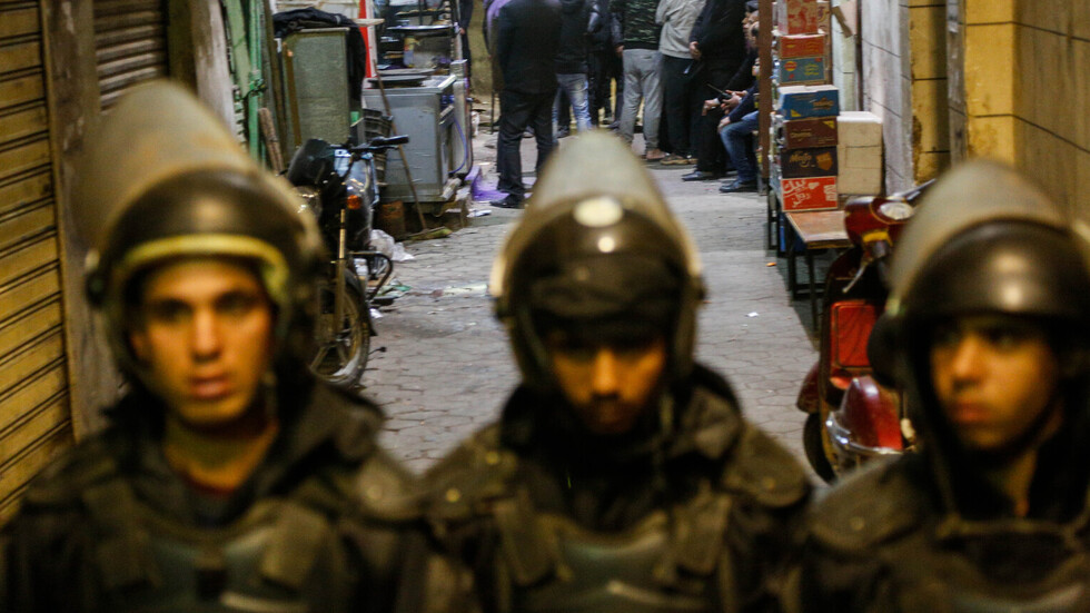 مصر.. حملة أمنية واسعة تؤدي إلى ضبط 36 متهما بحوزتهم 72 مليون جنيه بالمحافظات (صور)