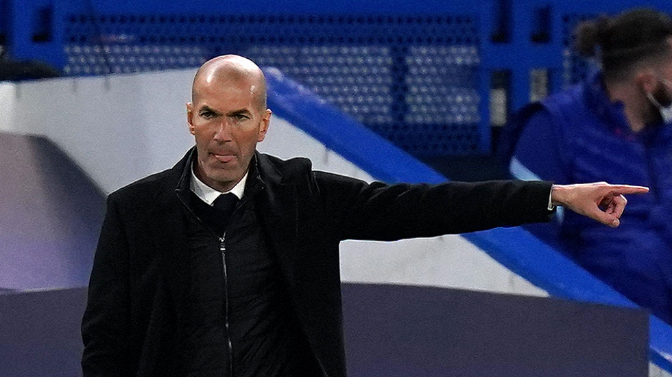 لو غريت يقر بـ"تصريحات غير لائقة" ويقدم "اعتذارا" لزيدان