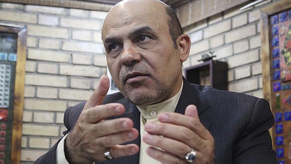 "لن يمر بلا رد".. لندن وباريس تحذران طهران من عواقب إعدام أكبري