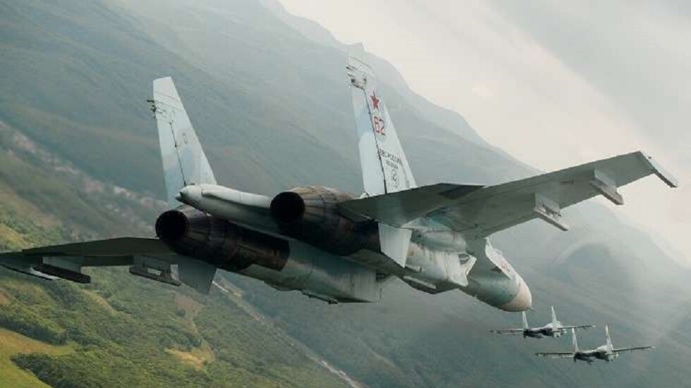 "سو-27" روسية تبعد طائرة استطلاع ألمانية عن أجواء روسيا