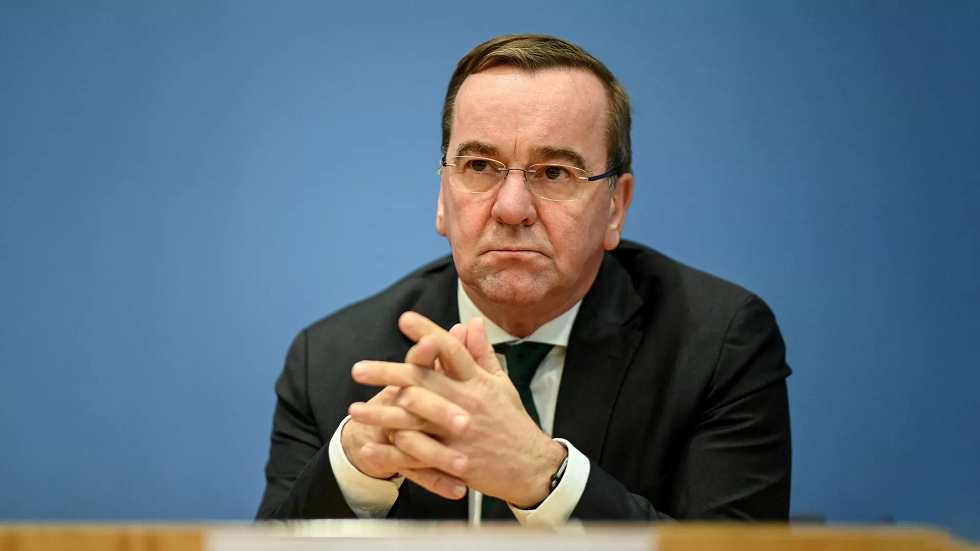 ألمانيا تتجه لتسمية وزير جديد للدفاع.. فمن هو؟