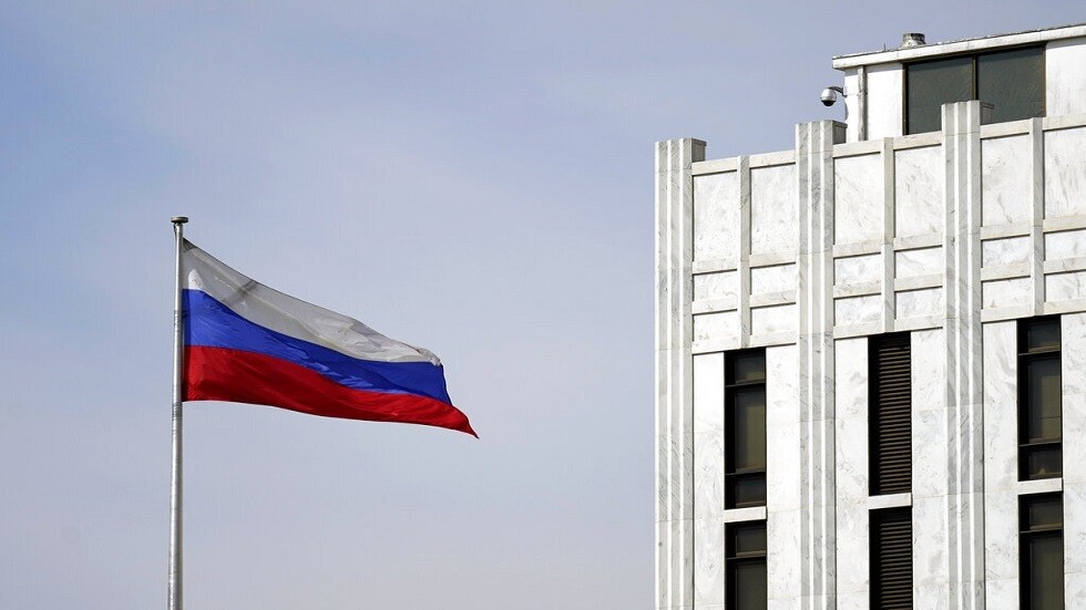 هولندا: روسيا أكبر دولة في العالم وعلينا إحياء العلاقات معها بعد تحقيق السلام في أوكرانيا