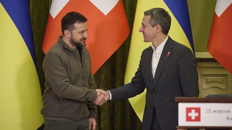 سويسرا لا تستبعد استخدام الأصول الروسية لمساعدة أوكرانيا