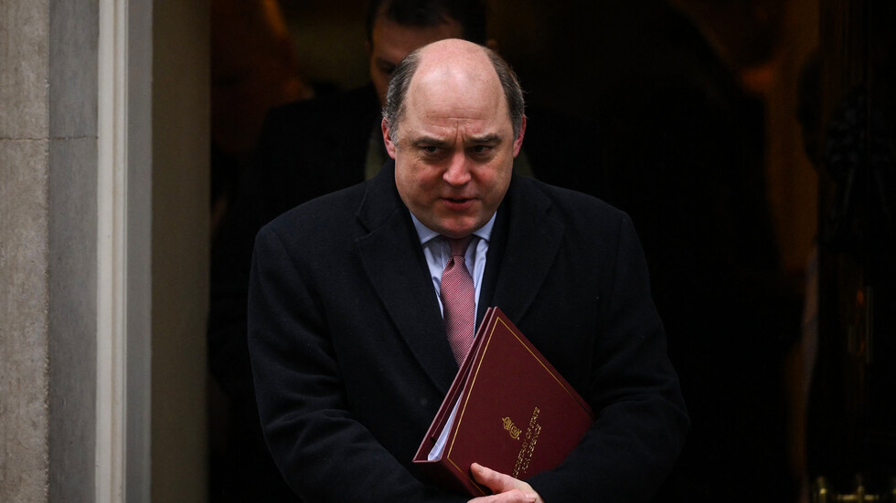 بريطانيا: سنرسل 600 صاروخ بريمستون إلى أوكرانيا