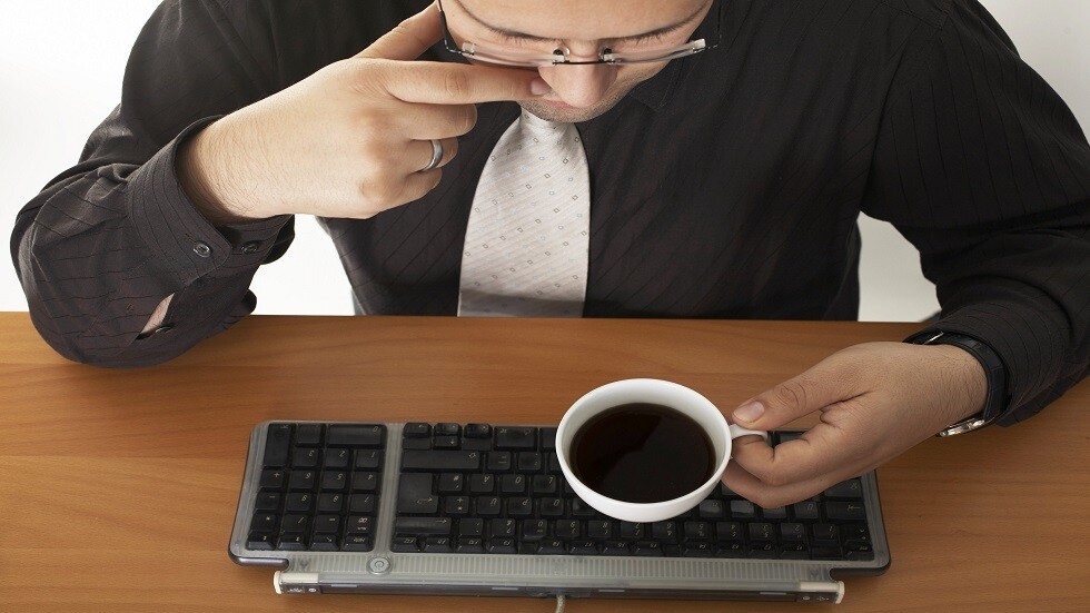 طبيب روسي يكشف تأثير نمط الحياة الخامل في صحة الرجال